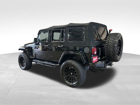 Used 2016 Jeep Wrangler Unlimited Sport image 3