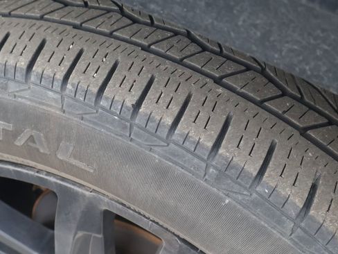 Used 2020 Chevrolet Traverse Premier w/ Redline Edition image 7