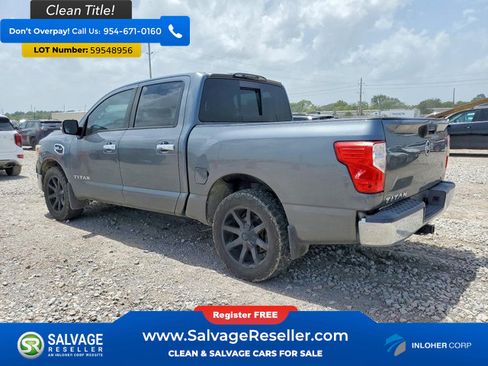 Used 2017 Nissan Titan SV RWD image 3