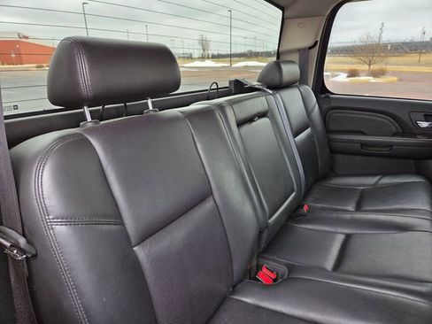 Used 2010 GMC Sierra 1500 Denali image 46