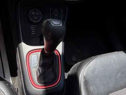 Used 2020 Jeep Compass Trailhawk AWD/4WD image 20