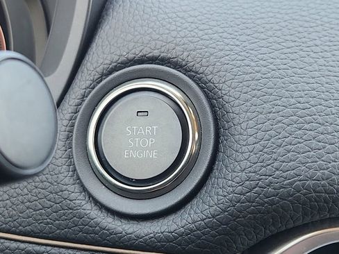 Used 2025 MAZDA CX-90 3.3 Turbo w/ Premium Sport Pkg image 29