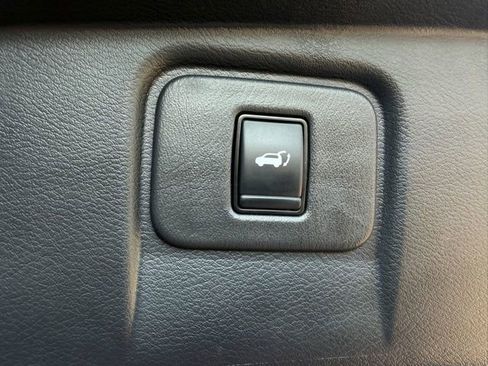 Certified 2023 Nissan Murano SL w/ Cargo Package image 11