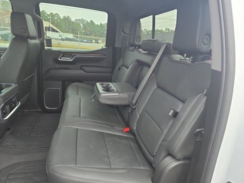 Used 2024 GMC Sierra 1500 SLT w/ SLT Convenience Package image 14