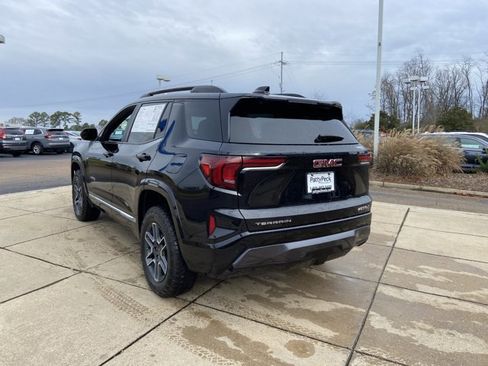 Used 2026 GMC Terrain AT4 image 8