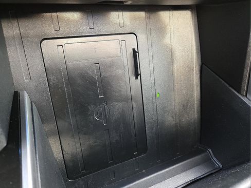 Used 2022 Toyota Tundra Platinum image 20