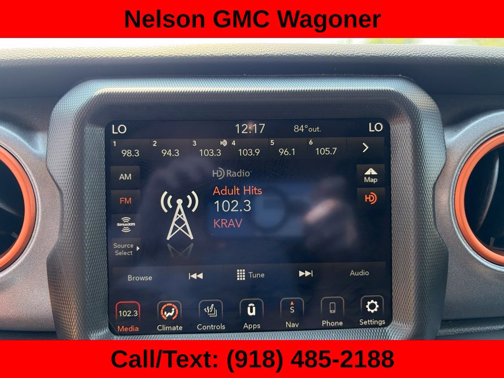 Used 2023 Jeep Gladiator Mojave w/ Cold Weather Group AWD/4WD image 23