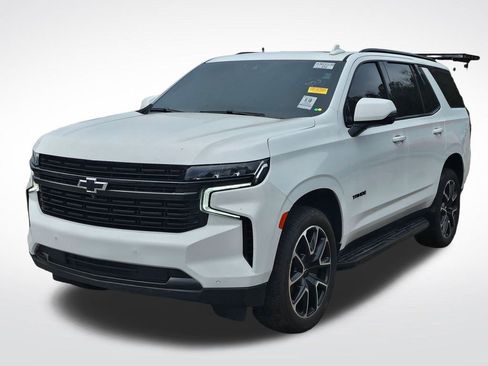 Used 2024 Chevrolet Tahoe RST w/ Luxury Package image 3