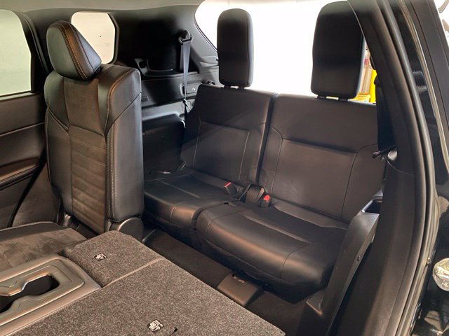 Used 2023 Mitsubishi Outlander SE AWD/4WD image 16