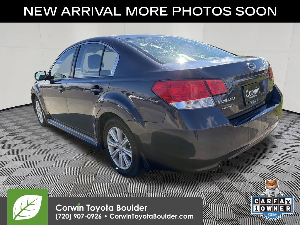 Used 2012 Subaru Legacy 2.5i Premium w/ All-Weather Pkg AWD/4WD image 5