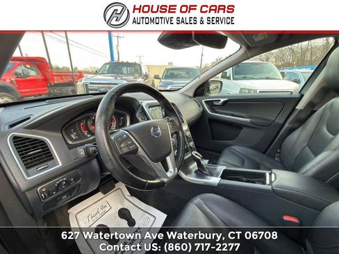 Used 2016 Volvo XC60 T6 Platinum AWD/4WD image 22