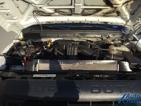 Used 2016 Ford F250 XL w/ Power Equipment Group image 43