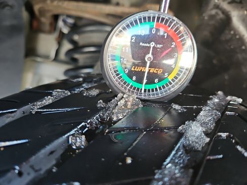 Used 2014 Dodge Challenger R/T image 22