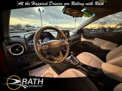 Used 2022 Hyundai Kona SEL image 13