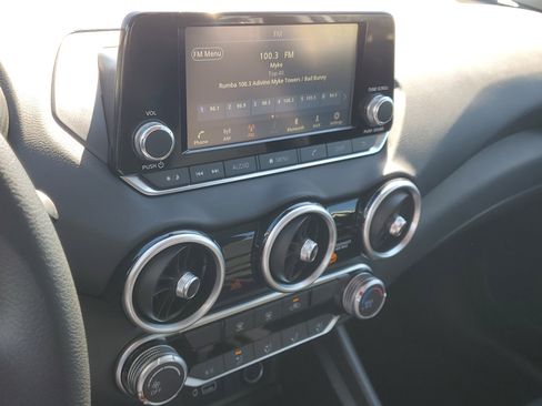 Used 2025 Nissan Sentra S image 24