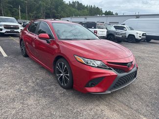 Used 2020 Toyota Camry SE AWD/4WD video 1