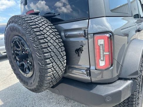 Used 2024 Ford Bronco Wildtrak AWD/4WD image 15