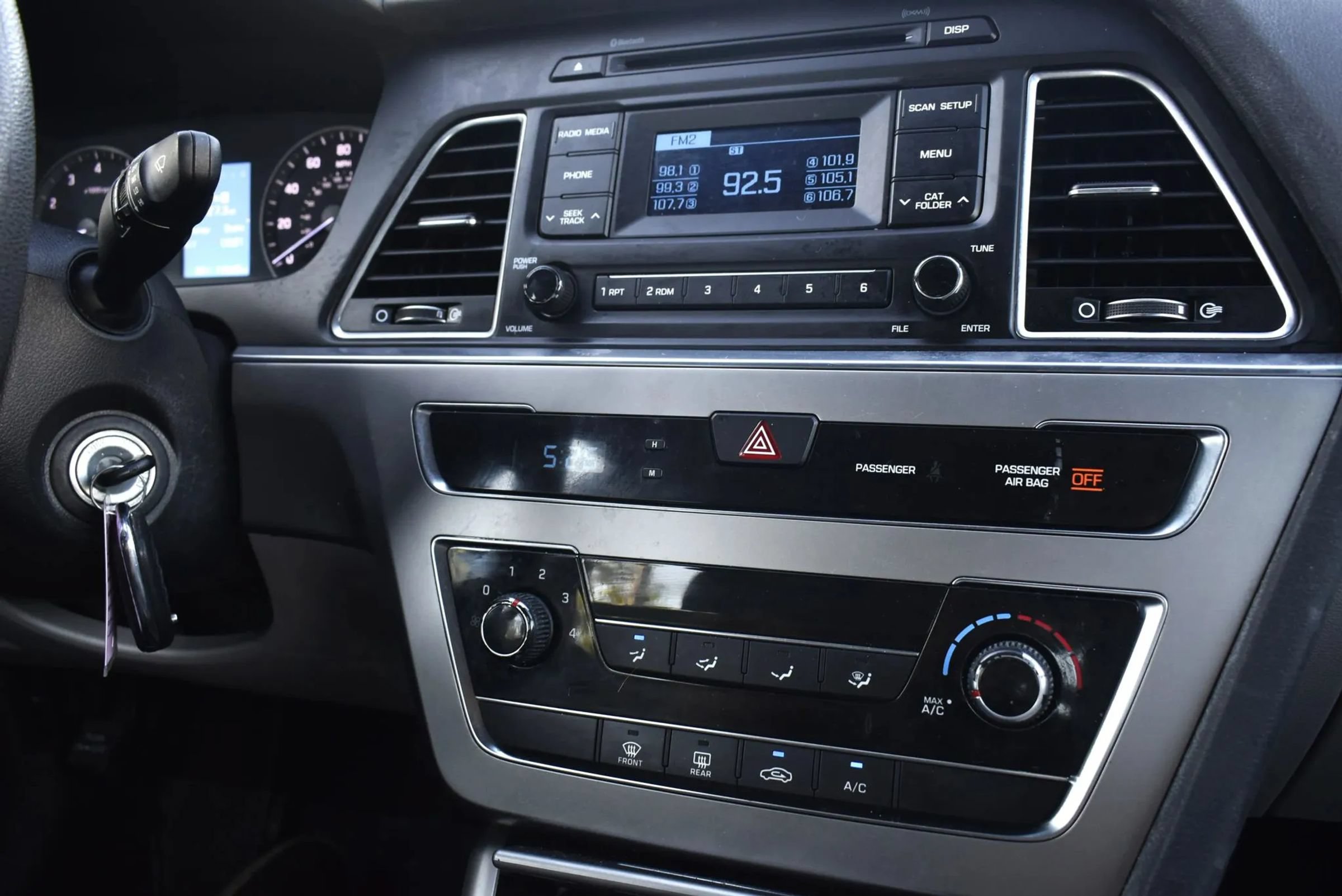 Used 2015 Hyundai Sonata SE FWD image 22