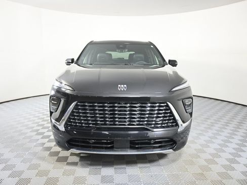 Used 2025 Buick Enclave Avenir w/ Super Cruise Package image 10