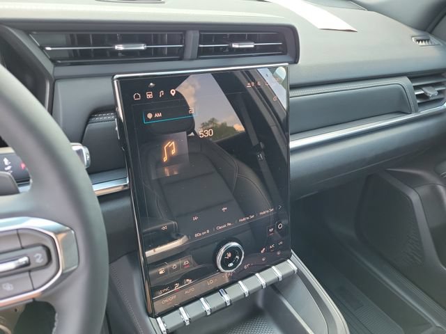 New 2027 GMC Terrain Elevation w/ Elevation Premium Package AWD/4WD image 28