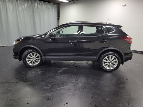 Used 2020 Nissan Rogue Sport SV w/ All-Weather Package AWD/4WD image 6