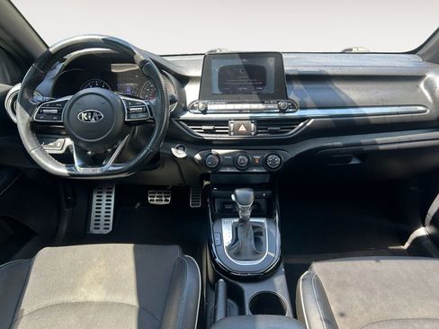 Used 2020 Kia Forte GT-Line w/ GT-Line Premium Package FWD image 9