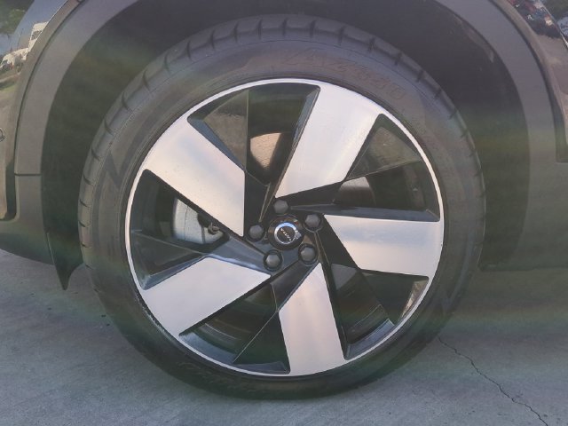 Certified 2023 Volvo C40 P8 Recharge Ultimate w/ Protection Package Premier AWD/4WD image 10