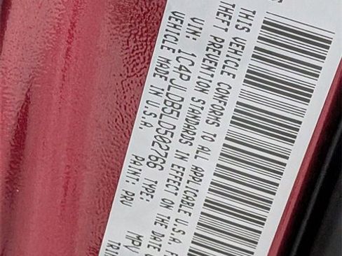 Certified 2020 Jeep Cherokee Limited image 32