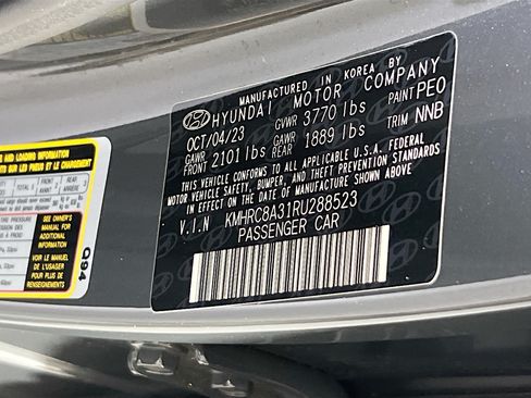 Used 2024 Hyundai Venue Limited FWD image 31