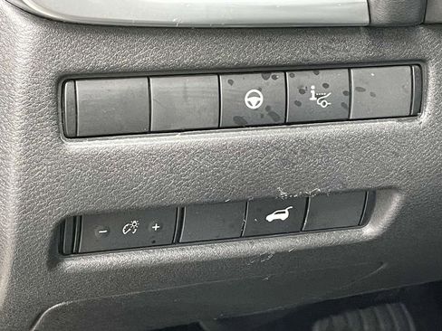 Used 2023 Nissan Rogue Platinum w/ Platinum Premium Package image 19