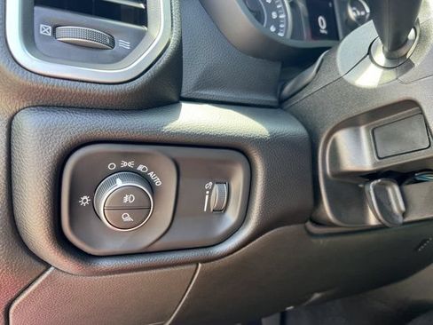 Used 2026 RAM 2500 Big Horn AWD/4WD image 30