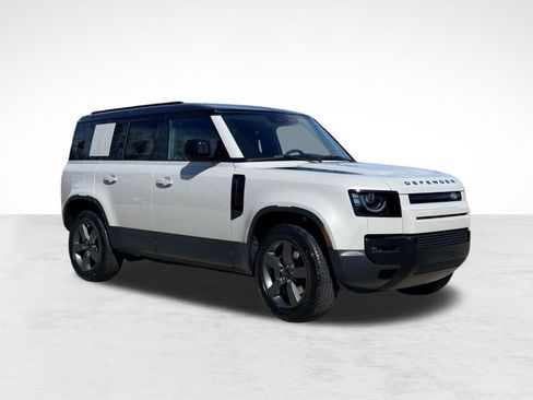 Used 2026 Land Rover Defender 110 S AWD/4WD image 8