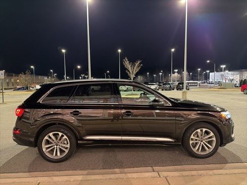 Used 2025 Audi Q7 3.0T Prestige image 7