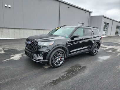 Used 2025 Ford Explorer ST-Line w/ ST-Line Street Pack