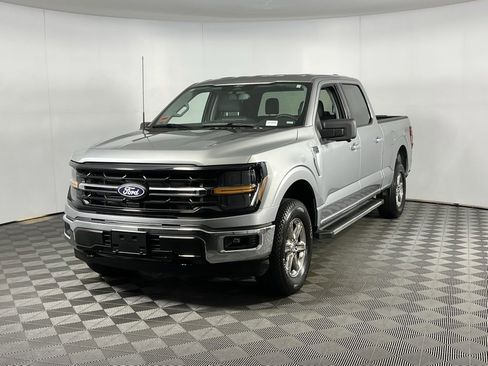 Used 2024 Ford F150 XLT w/ Tow/Haul Package image 12
