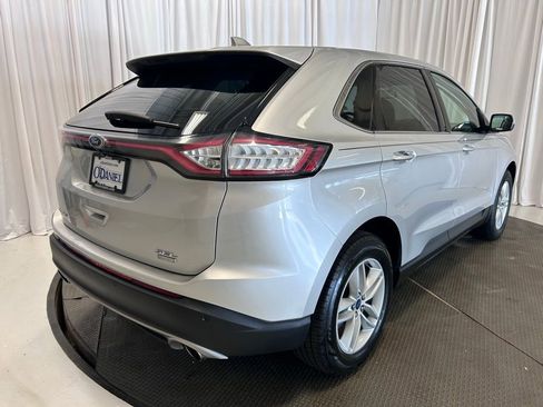 Used 2017 Ford Edge SEL FWD image 29