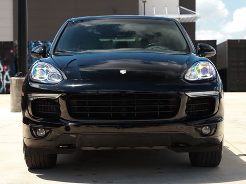 Used 2016 Porsche Cayenne Diesel AWD/4WD image 20