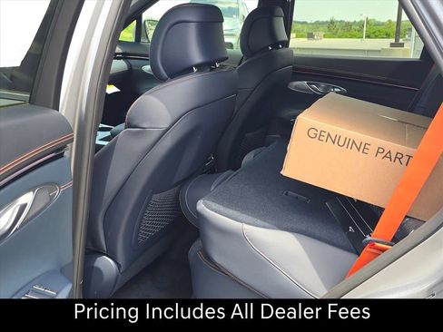 New 2026 Genesis GV70 2.5T Sport Prestige AWD/4WD image 13