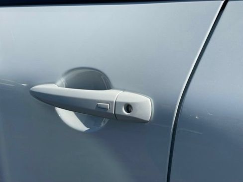 Certified 2025 Nissan Rogue SV AWD/4WD image 22