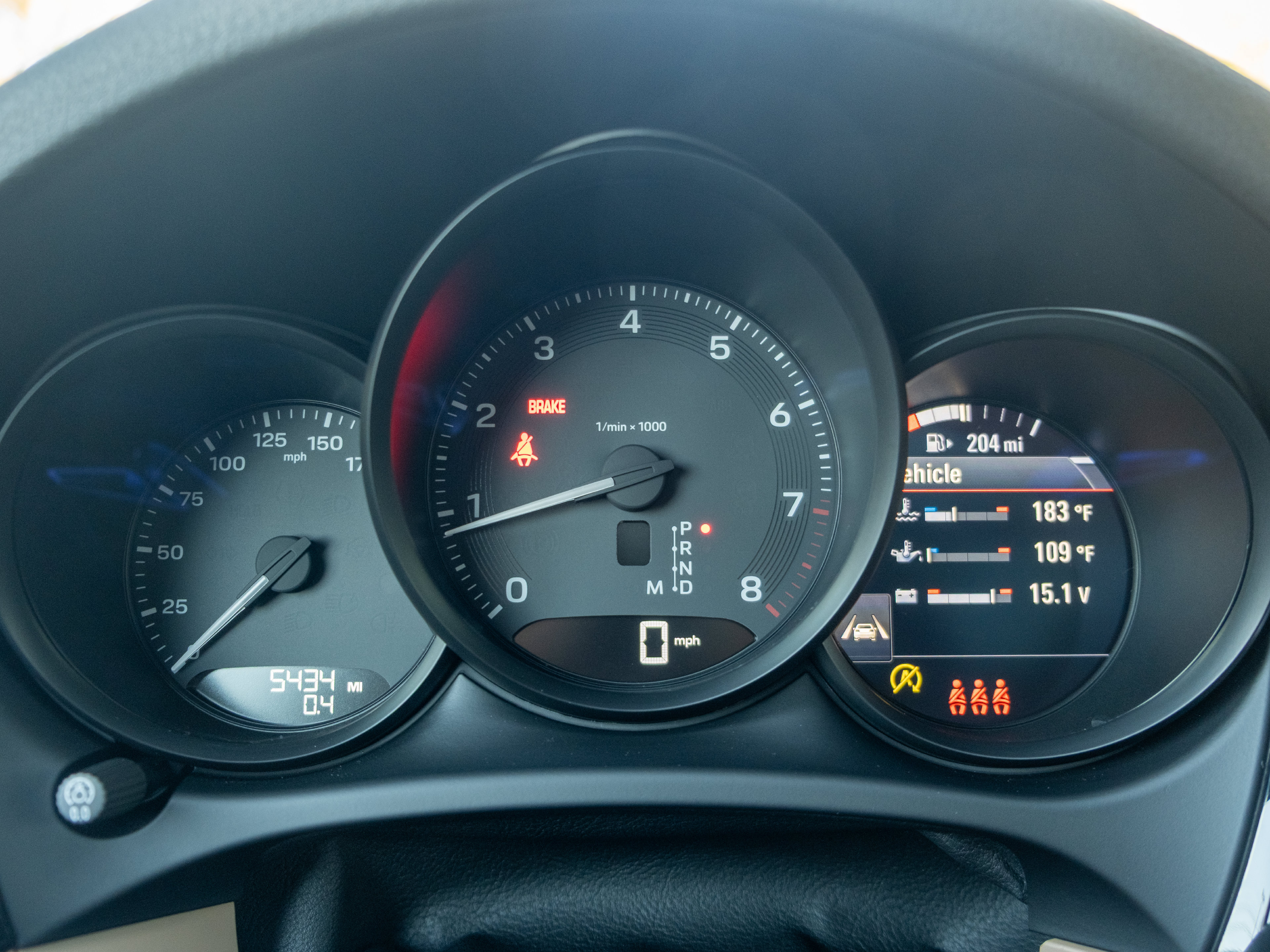 Certified 2026 Porsche Macan AWD/4WD image 26