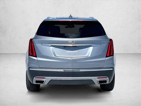 Certified 2023 Cadillac XT5 Premium Luxury FWD image 4