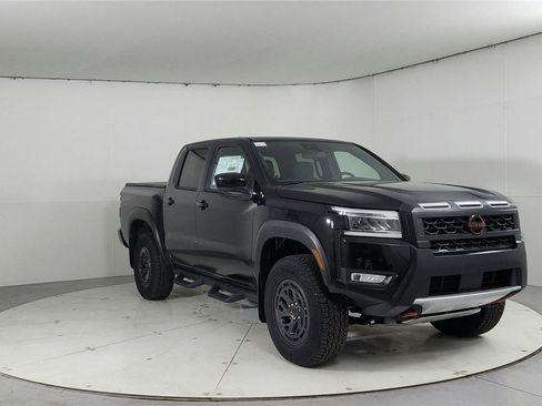 New 2025 Nissan Frontier PRO-4X image 1