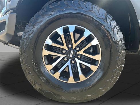 Used 2020 Ford F150 Raptor w/ Equipment Group 802A Luxury AWD/4WD image 10