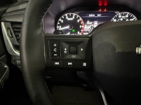 Certified 2025 Nissan Rogue SV image 16