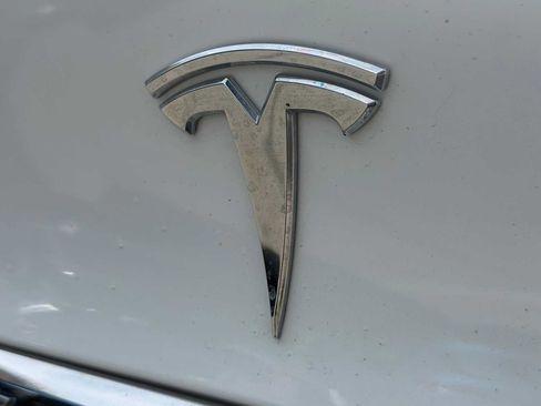 Used 2023 Tesla Model 3 Standard Range RWD image 29