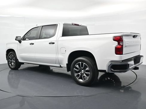 Used 2024 Chevrolet Silverado 1500 LT RWD image 3