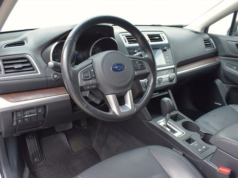 Used 2015 Subaru Outback 2.5i Limited w/ Popular Package #4 AWD/4WD image 3