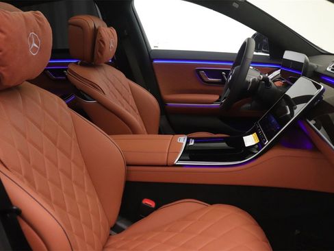 New 2026 Mercedes-Benz S 580 4MATIC Sedan image 9