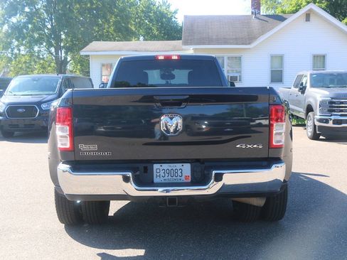 Used 2022 RAM 3500 Big Horn AWD/4WD image 4