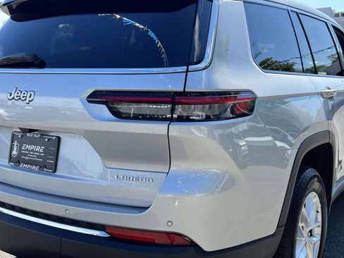 Used 2025 Jeep Grand Cherokee L Laredo image 10